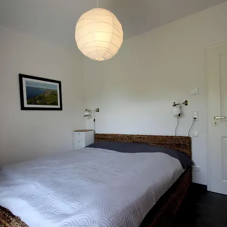 Wassernahes Mit Meerblick Und Schwimmbadnutzung In Sellin - Rohrweihe Σπίτι διακοπών