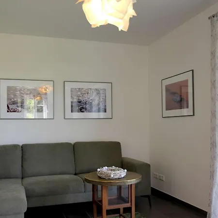Wassernahes Mit Meerblick Und Schwimmbadnutzung In Sellin - Rohrweihe Holiday home Gager