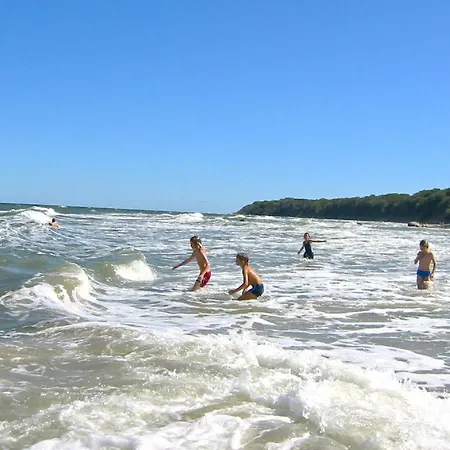 Wassernahes Mit Meerblick Und Schwimmbadnutzung In Sellin - Rohrweihe * Gager